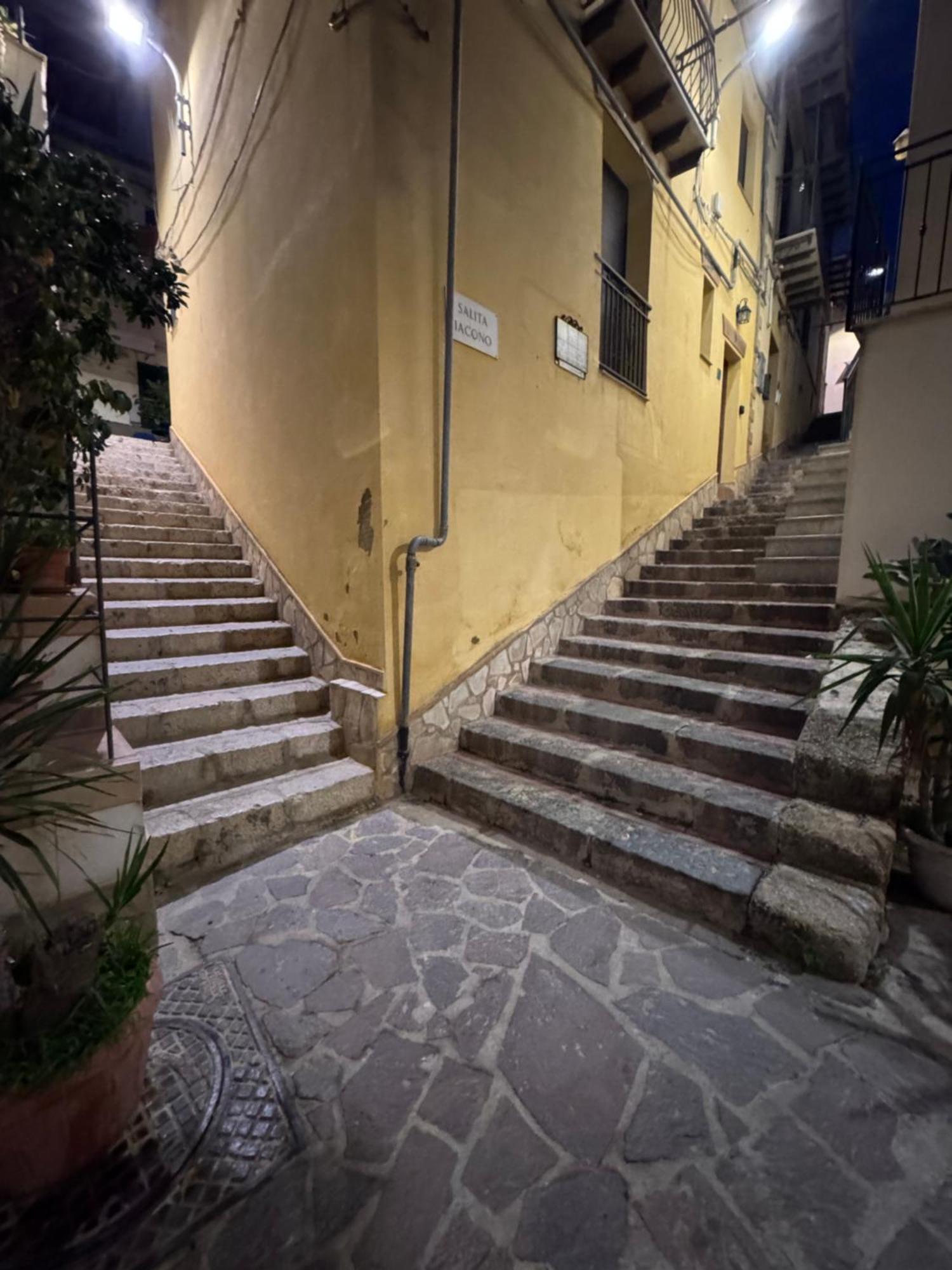 Hotel Le Scalette Del Centro Agrigento Exteriér fotografie